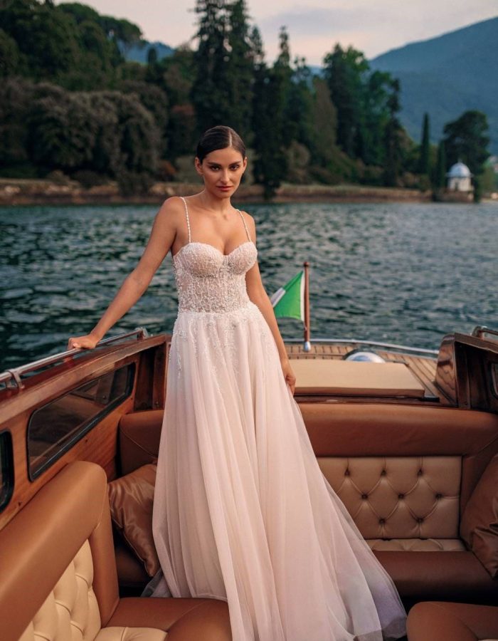 Robe de mariée - Fluide - Incontournable -KT- 12- 230