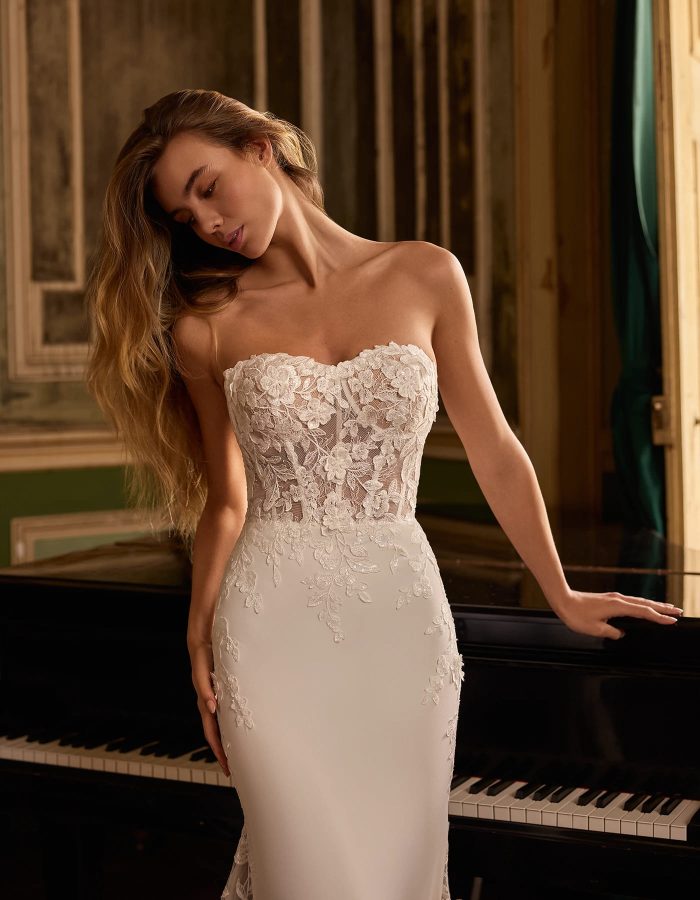 Robe de mariée Fourreau Incontournable AP - 006- Erika2
