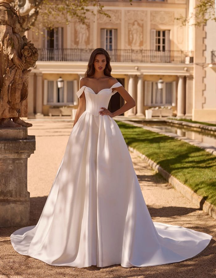 Robe de mariée Fourreau Incontournable AP - 013- Appoline 1