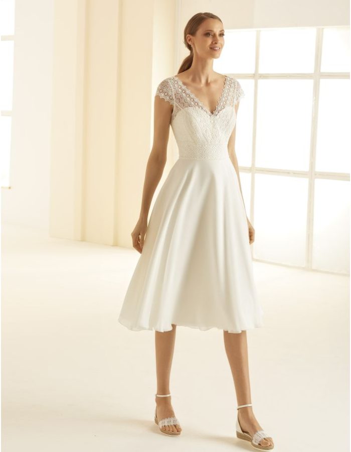 Robe de mariée courte - Incontournable BE- BO- 1006