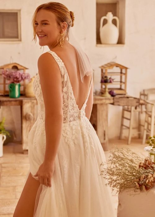 Robe de mariée grande taille – Incontournable -JA- 6632- Blanche 1